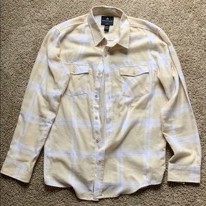 Men’s flannel shirt